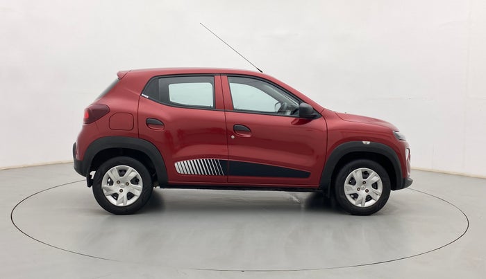 2020 Renault Kwid RXT 0.8, Petrol, Manual, 31,920 km, Right Side View