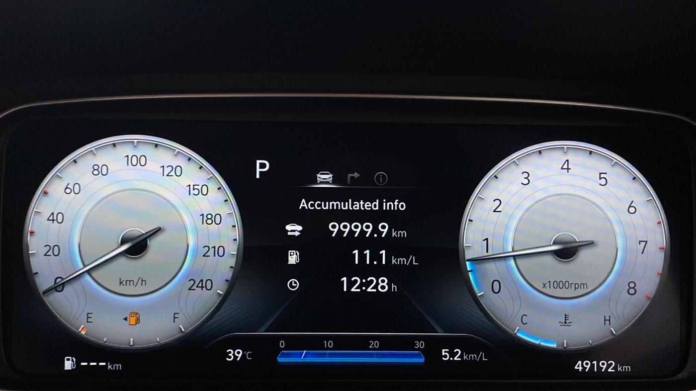 2021 Hyundai ALCAZAR 2.0 SIGNATURE (O) AT 6STR, Petrol, Automatic, 49,185 km, Odometer Image