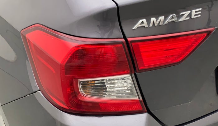 2018 Honda Amaze 1.2L I-VTEC V CVT, Petrol, Automatic, 72,068 km, Left tail light - Minor scratches