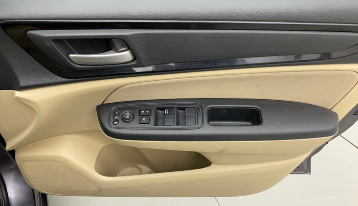 2018 Honda Amaze 1.2L I-VTEC V CVT, Petrol, Automatic, 72,068 km, Driver Side Door Panels Control
