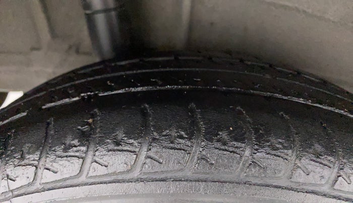 2019 Maruti New Wagon-R VXI 1.2, Petrol, Manual, 52,608 km, Right Rear Tyre Tread
