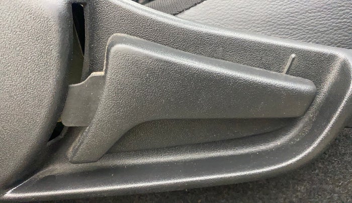 2020 Maruti S PRESSO VXI PLUS AMT, Petrol, Automatic, 29,098 km, Driver Side Adjustment Panel