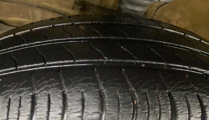 2020 Maruti S PRESSO VXI PLUS AMT, Petrol, Automatic, 29,098 km, Left Front Tyre Tread