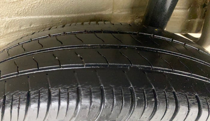 2020 Maruti S PRESSO VXI PLUS AMT, Petrol, Automatic, 29,098 km, Left Rear Tyre Tread