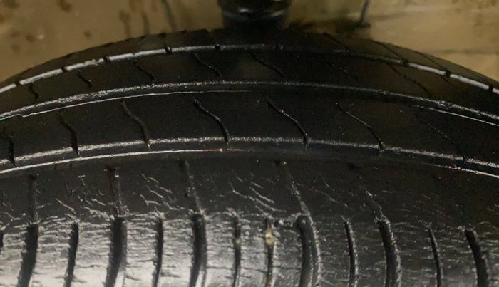 2020 Maruti S PRESSO VXI PLUS AMT, Petrol, Automatic, 29,098 km, Right Front Tyre Tread