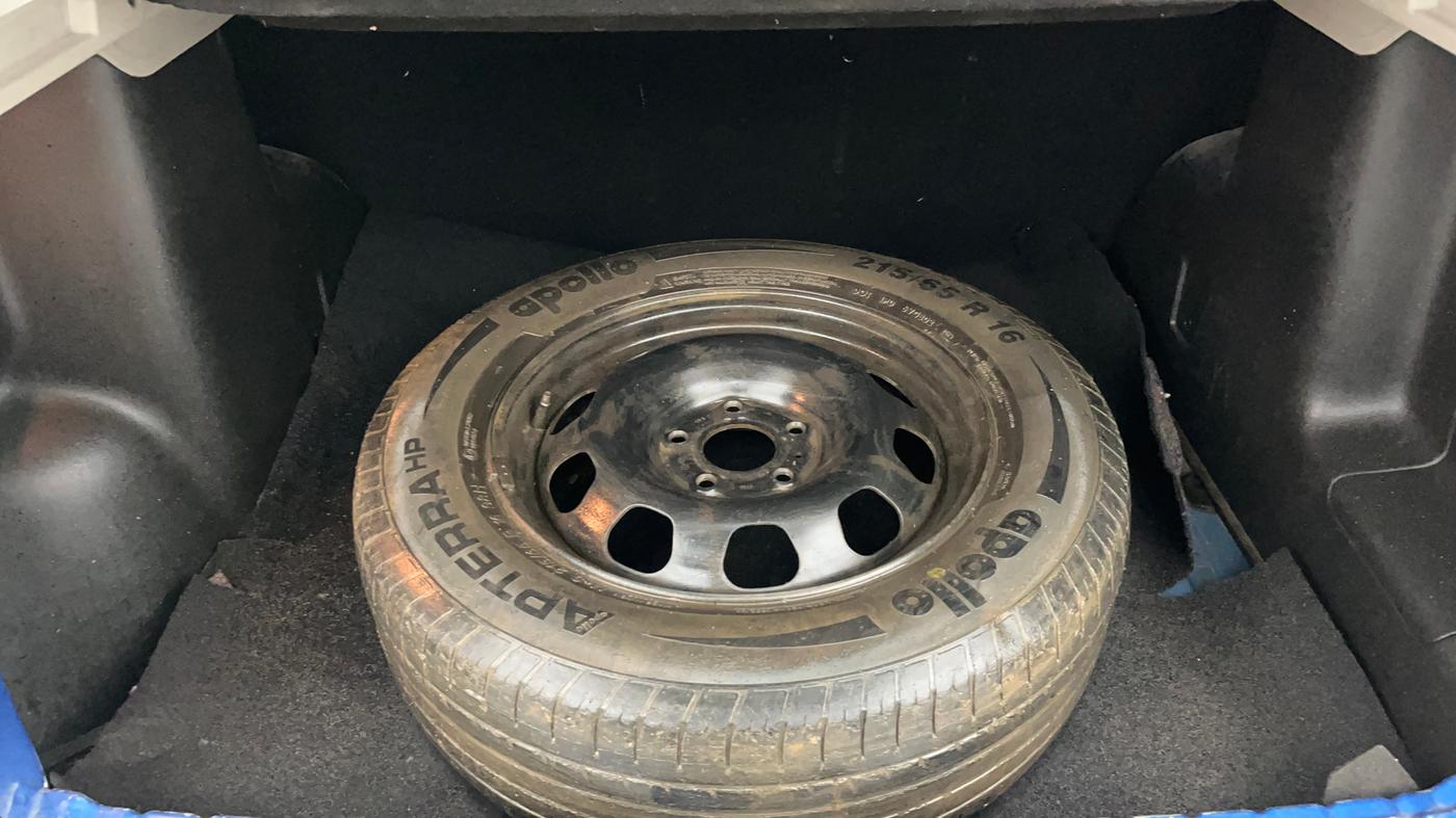 2019 Renault Duster RXS PETROL, Petrol, Manual, 66,234 km, Boot Inside