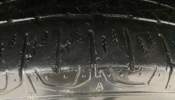 2019 Jeep Compass LIMITED 1.4 PETROL AT, Petrol, Automatic, 60,513 km, Left Front Tyre Tread