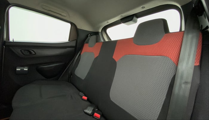 2016 Renault Kwid RXT, Petrol, Manual, 19,940 km, Right Side Rear Door Cabin