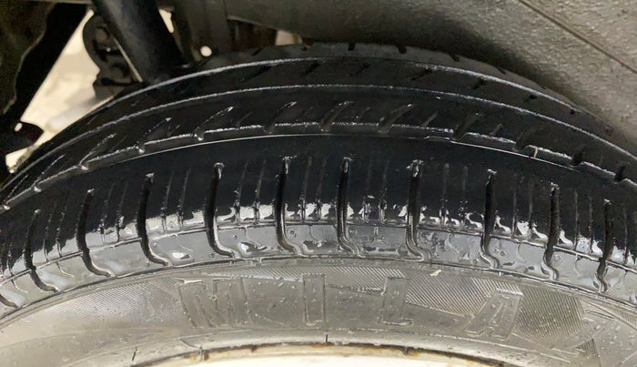 2014 Maruti Wagon R 1.0 LXI CNG, CNG, Manual, 71,057 km, Right Rear Tyre Tread