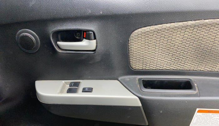 2014 Maruti Wagon R 1.0 LXI CNG, CNG, Manual, 71,057 km, Driver Side Door Panels Control
