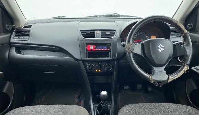 2013 Maruti Swift LXI, Petrol, Manual, 1,14,253 km, Dashboard