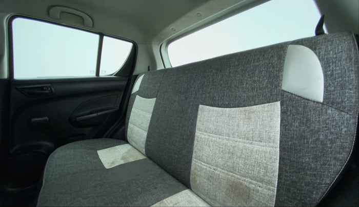 2013 Maruti Swift LXI, Petrol, Manual, 1,14,253 km, Right Side Rear Door Cabin