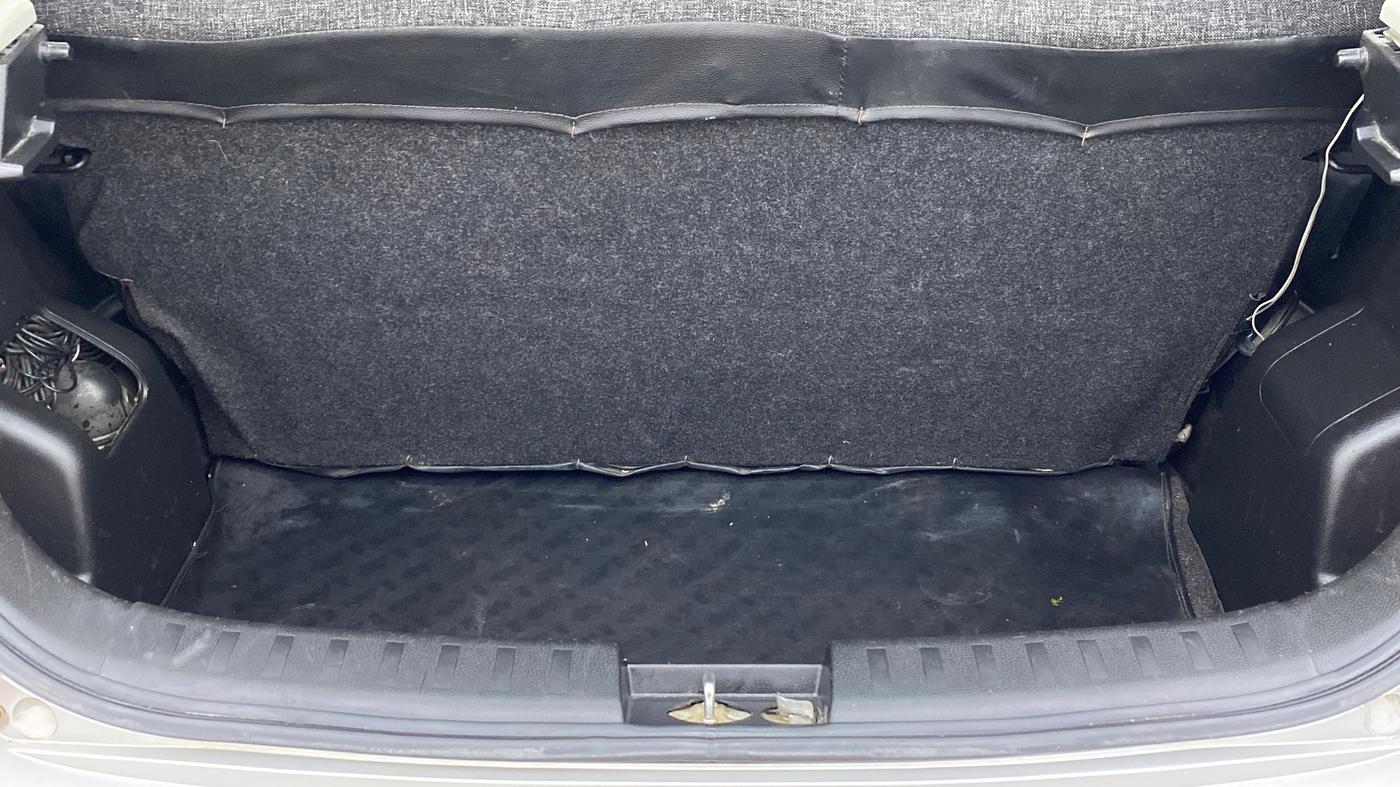 2013 Maruti Swift LXI, Petrol, Manual, 1,14,253 km, Boot Inside
