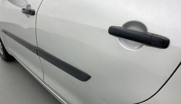 2013 Maruti Swift LXI, Petrol, Manual, 1,14,253 km, Rear left door - Slightly dented