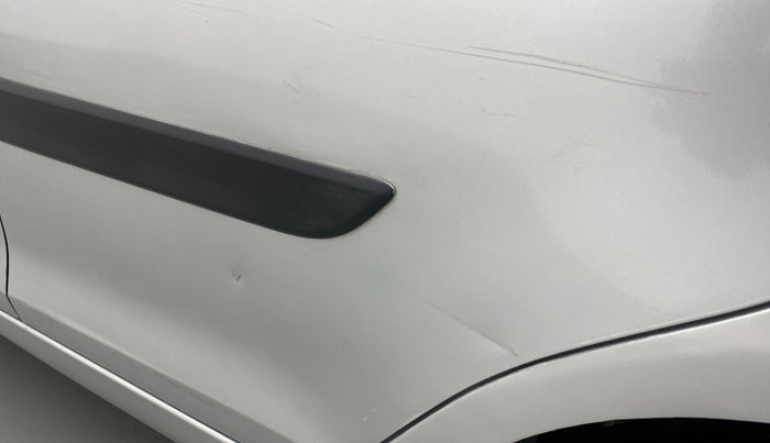2013 Maruti Swift LXI, Petrol, Manual, 1,14,253 km, Rear left door - Minor scratches