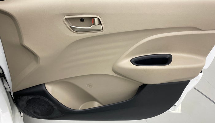 2018 Hyundai NEW SANTRO SPORTZ AMT, Petrol, Automatic, 19,287 km, Driver Side Door Panels Control