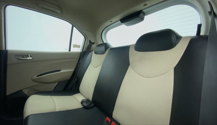 2018 Hyundai NEW SANTRO SPORTZ AMT, Petrol, Automatic, 19,287 km, Right Side Rear Door Cabin