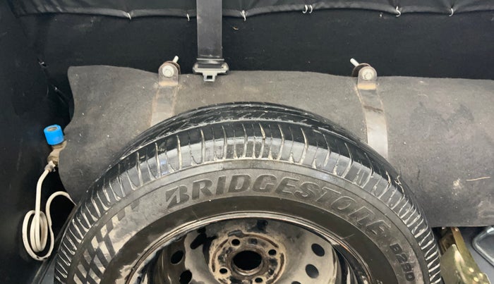 2018 Hyundai Elite i20 MAGNA EXECUTIVE 1.2, CNG, Manual, 1,21,368 km, Spare Tyre