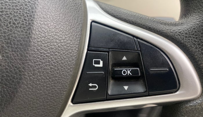 2022 Nissan MAGNITE XV PREMIUM TURBO CVT, Petrol, Automatic, 31,977 km, Adaptive Cruise Control