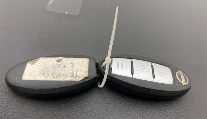 2022 Nissan MAGNITE XV PREMIUM TURBO CVT, Petrol, Automatic, 31,977 km, Key Close Up