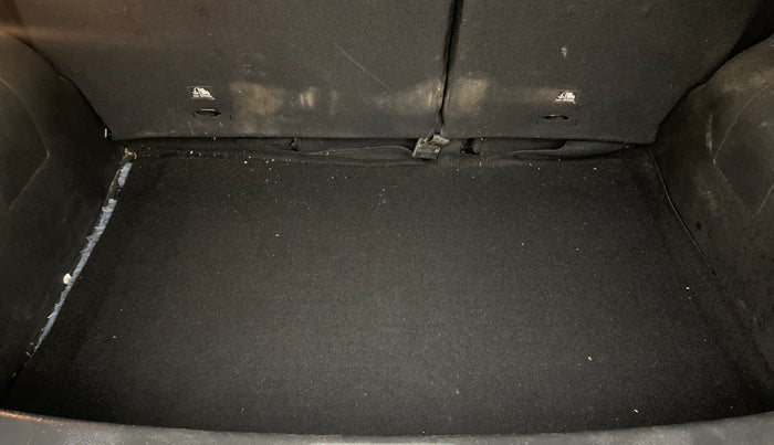 2022 Nissan MAGNITE XV PREMIUM TURBO CVT, Petrol, Automatic, 31,977 km, Boot Inside