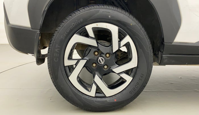2022 Nissan MAGNITE XV PREMIUM TURBO CVT, Petrol, Automatic, 42,637 km, Right Rear Wheel