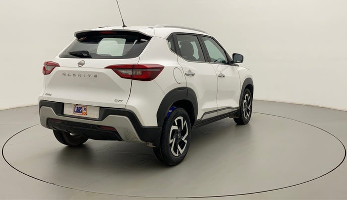 2022 Nissan MAGNITE XV PREMIUM TURBO CVT, Petrol, Automatic, 42,637 km, Right Back Diagonal
