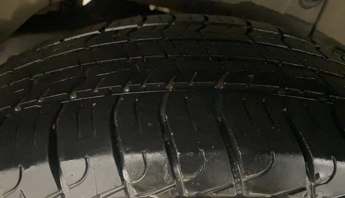 2021 Mahindra BOLERO NEO N10 R, Diesel, Manual, 79,430 km, Right Rear Tyre Tread