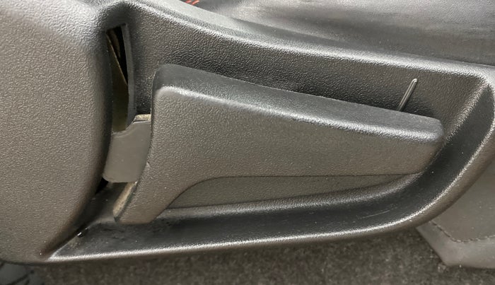 2022 Maruti S PRESSO VXI (O) CNG, CNG, Manual, 40,644 km, Driver Side Adjustment Panel