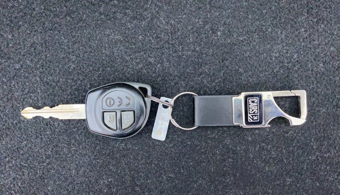 2016 Maruti Baleno DELTA 1.2 K12 AT, Petrol, Automatic, 69,536 km, Key Close-up