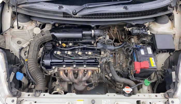 2016 Maruti Baleno DELTA 1.2 K12 AT, Petrol, Automatic, 69,536 km, Engine Bonet View