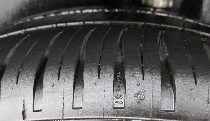 2011 Volkswagen Polo HIGHLINE1.2L, Petrol, Manual, 72,526 km, Left Rear Tyre Tread