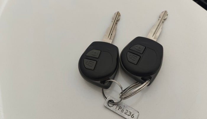 2017 Maruti Ertiga ZDI SHVS, Diesel, Manual, 39,596 km, Key Close Up