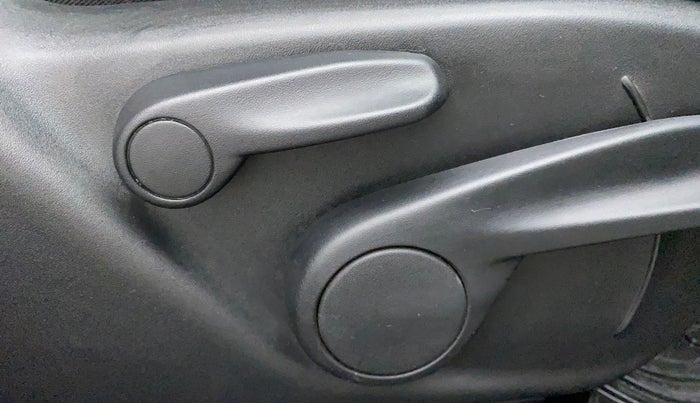 2018 Jeep Compass LIMITED 2.0 DIESEL, Diesel, Manual, 79,601 km, Driver Side Adjustment Panel