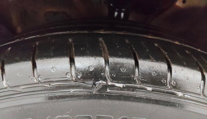 2019 KIA SELTOS GTK 1.4 PETROL, Petrol, Manual, 45,903 km, Left Front Tyre Tread