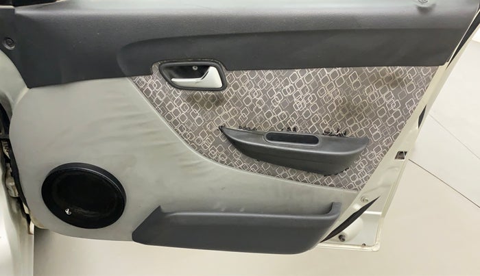 2018 Maruti Alto 800 LXI, Petrol, Manual, 42,611 km, Driver Side Door Panels Control