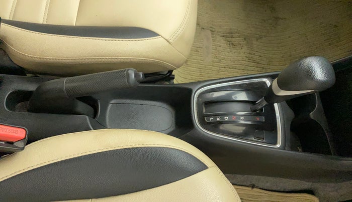 2021 Honda Amaze 1.2L I-VTEC S CVT, Petrol, Automatic, 43,831 km, Gear Lever