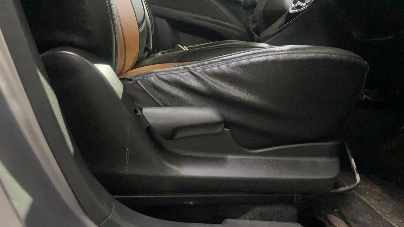 2020 Maruti Celerio X ZXI, Petrol, Manual, 65,584 km, Driver Side Adjustment Panel