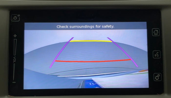 2017 Maruti Ertiga ZXI+, CNG, Manual, 92,111 km, Parking Camera