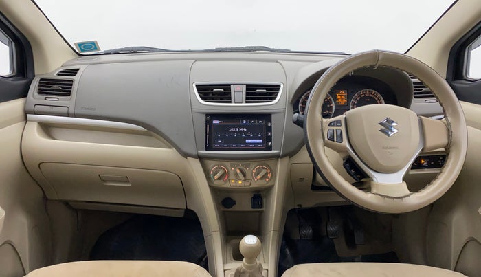 2017 Maruti Ertiga ZXI+, CNG, Manual, 92,111 km, Dashboard