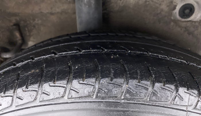 2016 Maruti Celerio VXI d, Petrol, Manual, 51,509 km, Right Rear Tyre Tread