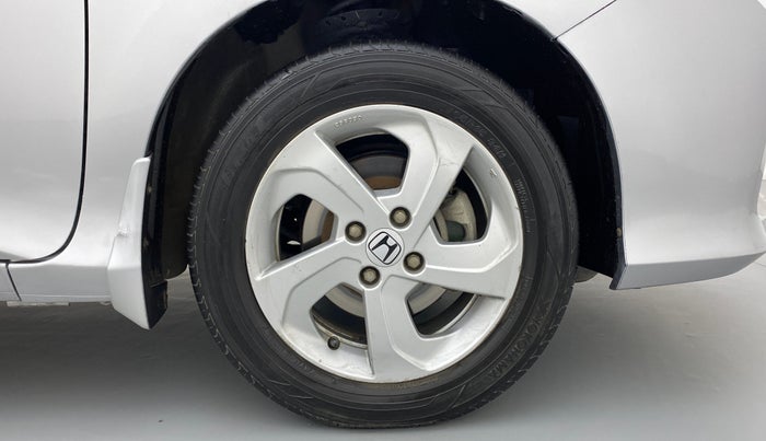 2016 Honda City V MT PETROL, Petrol, Manual, 87,149 km, Right Front Wheel