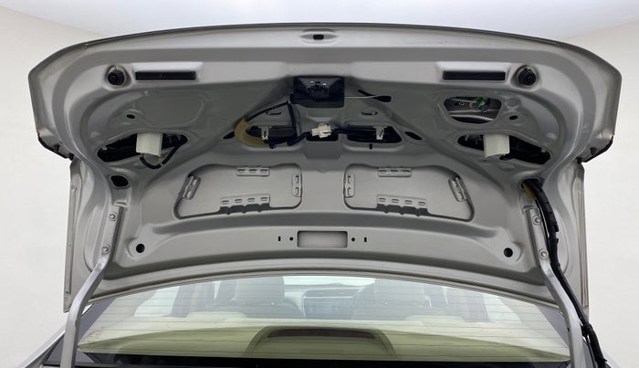 2016 Honda City V MT PETROL, Petrol, Manual, 87,149 km, Boot Door Open