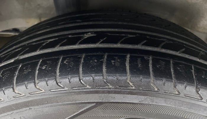 2016 Honda City V MT PETROL, Petrol, Manual, 87,149 km, Right Rear Tyre Tread