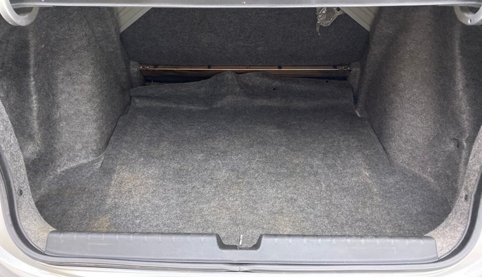 2016 Honda City V MT PETROL, Petrol, Manual, 87,149 km, Boot Inside