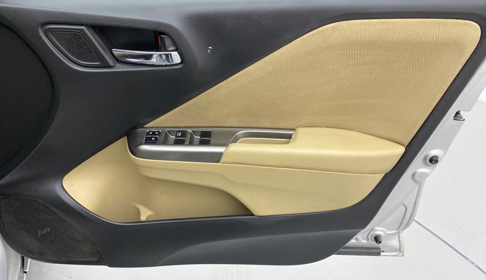2016 Honda City V MT PETROL, Petrol, Manual, 87,149 km, Driver Side Door Panels Control