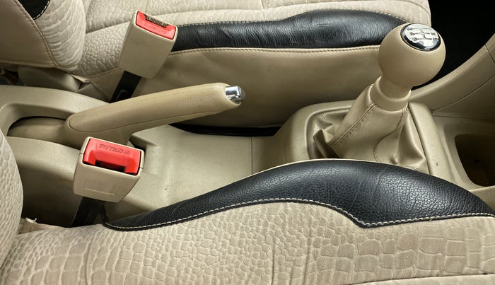 2013 Maruti Swift Dzire VXI, Petrol, Manual, 68,936 km, Gear Lever