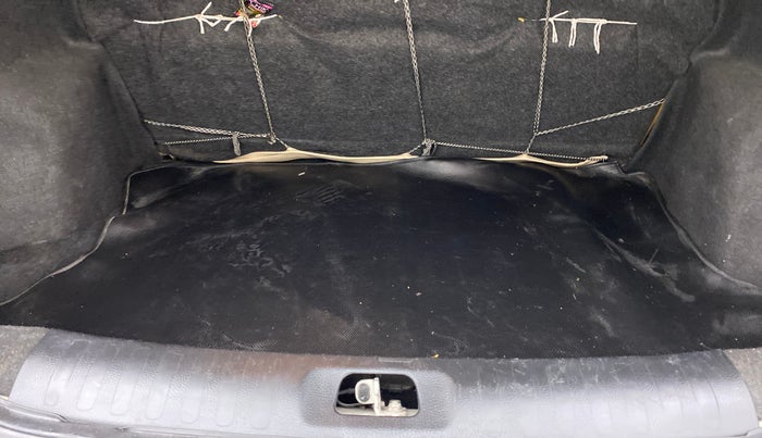 2013 Maruti Swift Dzire VXI, Petrol, Manual, 68,936 km, Boot Inside
