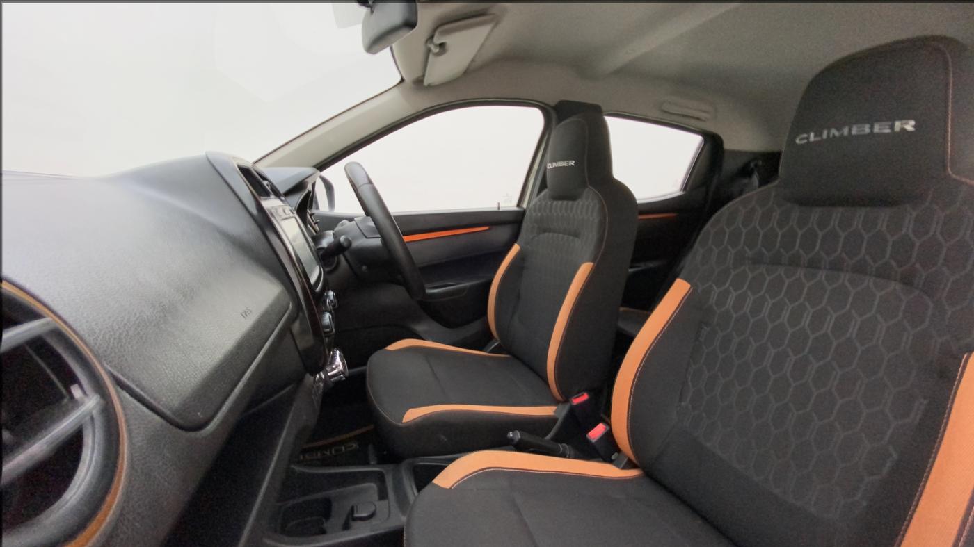 2018 Renault Kwid CLIMBER 1.0 AMT, Petrol, Automatic, 52,734 km, Right Side Front Door Cabin