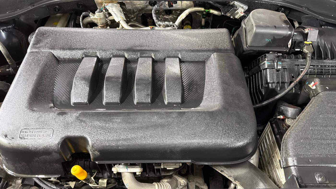 2023 Mahindra XUV700 AX 5 D AT 7 STR, Diesel, Automatic, 34,308 km, Engine View
